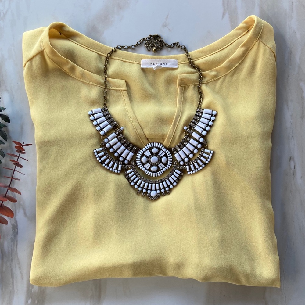 White Marble Statement Necklace Restocked! - image 4